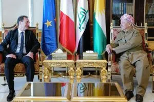 مسعود بارزاني والسفير الفرنسي يؤكدان ضرورة قيام الحكومة الاتحادية بحماية أمن العراق وسيادة القانون