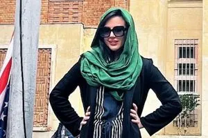 ممثلة "أفلام إباحية" تزور إيران وتفجر جدلاً واسعاً