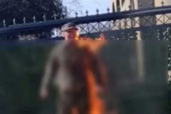 البنتاغون: وفاة جندي أضرم النار في نفسه احتجاجا على حرب غزة (فيديو)