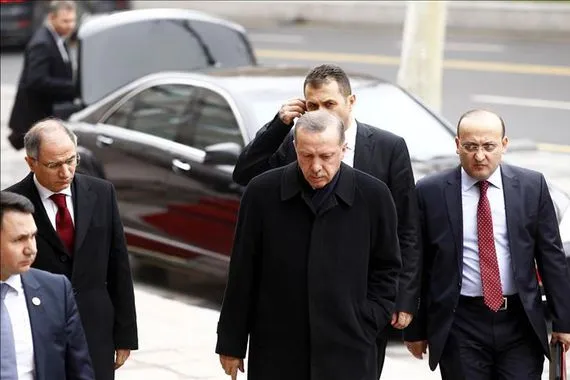 مقتل وإصابة 4 من حراس أردوغان بـحادث جنوب شرقي تركيا