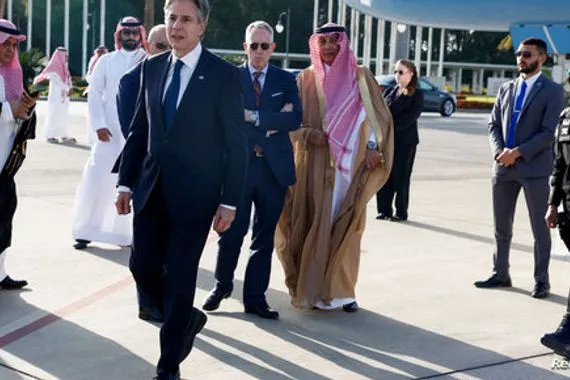 بلينكن في السعودية.. جولة شرق أوسطية جديدة لإيقاف الحرب