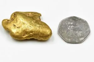 العثور على أكبر كتلة صلبة من الذهب في إنكلترا