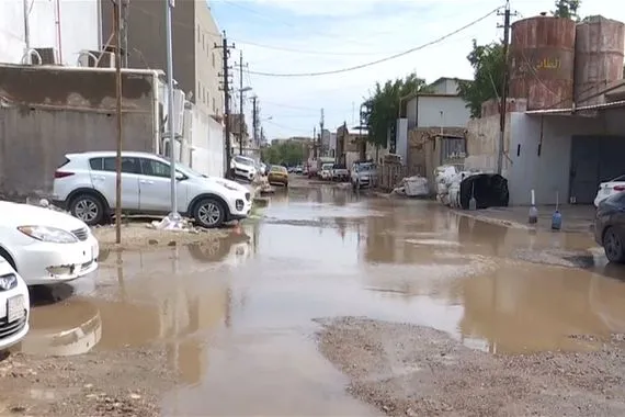 العراق يواجه غضب الطبيعة.. مياه الأمطار تملأ الشوارع وتجتاح منازل بغداد