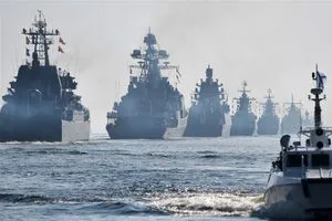 روسيا تدخل على خط ازمة البحر الأحمر وترسل سفنا حربية
