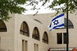 إيران تتوعد السفارات الإسرائيلية: لم تعد آمنة