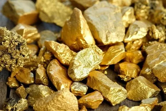 أسعار الذهب تسجل مستويات قياسية