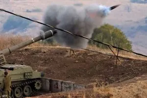 إسرائيل تقصف موقعاً للجيش السوري رداً على إطلاق صواريخ على الجولان