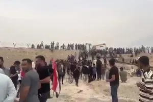 اعتصام شمالي البصرة يطالب بحصة من النفط
