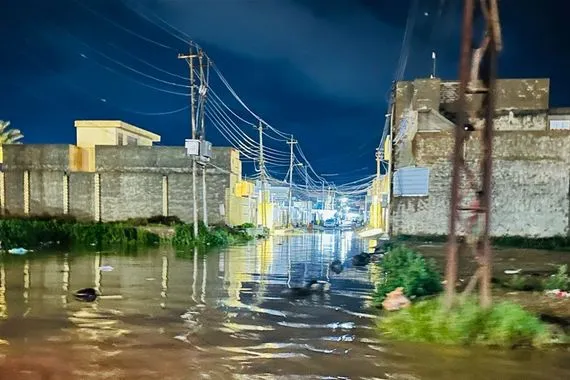 بالصور.. مدينة الدجيل تغرق بمياه الامطار
