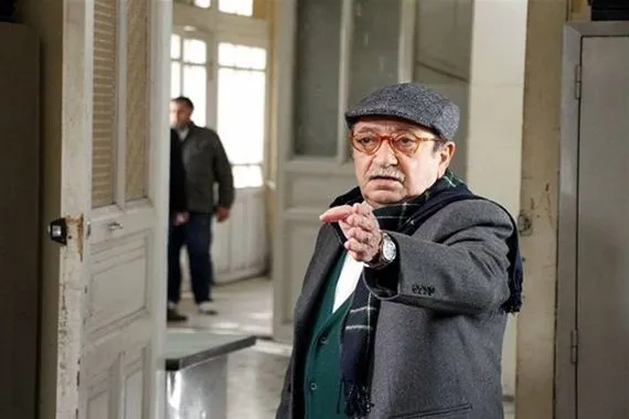 دريد لحام يكسر صمته من اجل الزعيم عادل امام