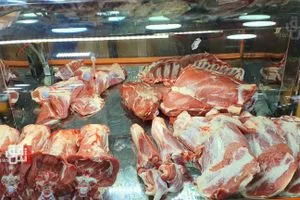 "عجول" أستراليا والبرازيل لم تحلّها.. أسعار اللحوم لم تنخفض رغم وعود الحكومة العراقية