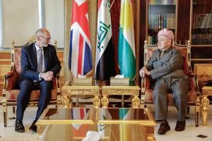 مسعود ومسرور بارزاني يجريان مباحثات مع السفير البريطاني في العراق