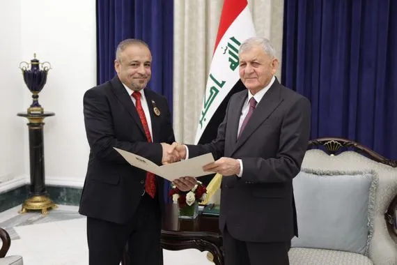 بعد رفضه ابو مازن.. الرئيس العراقي يسلم الفحلمرسوم التعيين