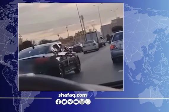 مرور أربيل تُصدر عقوبة "غريبة" لسائق رمى القمامة من نافذة سيارته