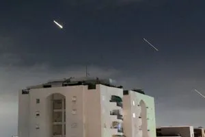 الجيش الاسرائيلي: إيران أطلقت 60 طناً من المتفجرات وسعت لاستهداف مواقع استراتيجية