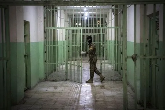 جنايات واسط: السجن المؤبد بحق تاجر مخدرات أجنبي الجنسية