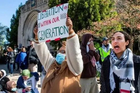 متظاهرو طلاب الجامعات الامريكية: نرفض المتاجرة بدماء الفلسطينيين