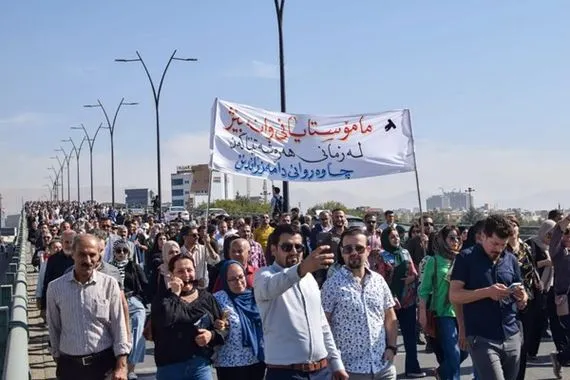 معلمو كردستان يقومون بأطول اضراب في تاريخ الاقليم