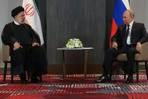 بوتين يعزي السيد قائد الثورة بوفاة الرئيس الإيراني
