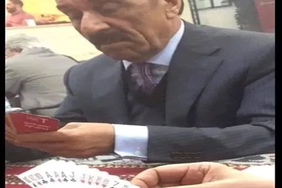 سياسي يكشف صفقات مشبوهة لـ"ريكان" والد الحلبوسي