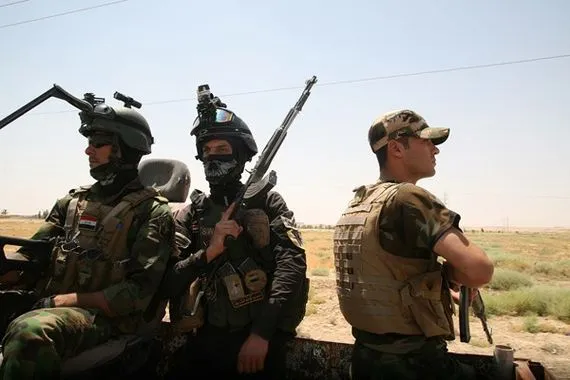 الاستيلاء على موقع لداعش الإرهابي والعثور على أسلحة ومتفجرات غربي الرمادي