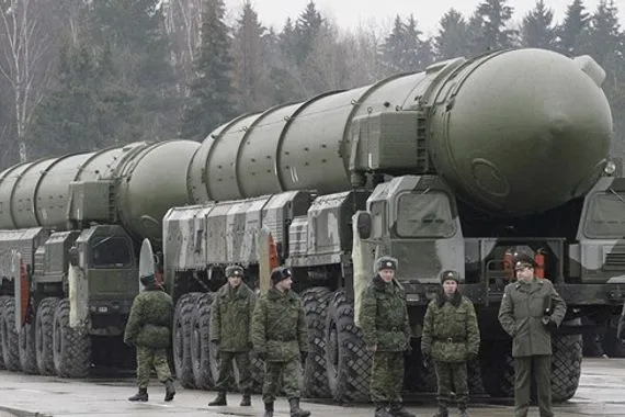 موسكو تحذر من عواقب استخفاف الغرب بإمكانية استخدام الأسلحة النووية