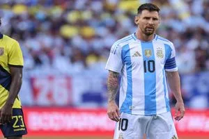 ميسي يعلق على خسارة الأرجنتين أمام المغرب