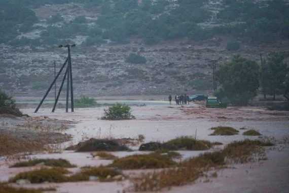 إعلان حالة الطوارئ بسبب الأمطار الغزيرة والسيول شرقي ليبيا