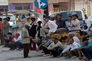 بطالة الشباب عالمياً.. ما مركز المنطقة العربية؟