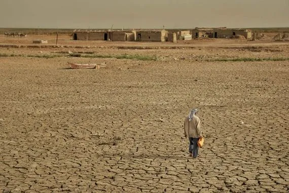 برلماني يحذر من خطورة شحة المياه التي ضربت وسط وجنوب العراق