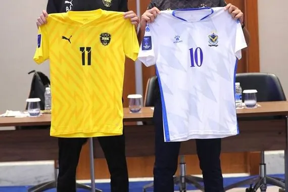 تحديد ألوان قمصان فريقي القوة الجوية والخالدية