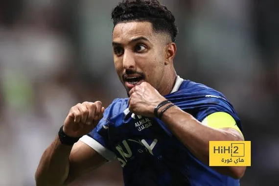 اختيارات مفاجئة … تصويت سالم الدوسري لجائزة “ذا بيست”