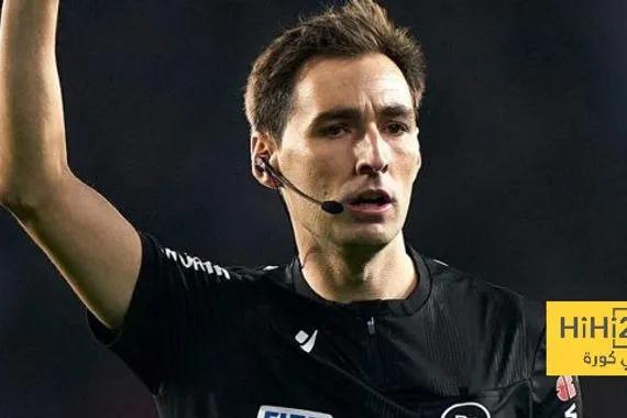 أرقام برشلونة وأتليتكو مدريد مع الحكم دي بورغوس