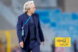 كواليس ماحدث بين خيسوس ولاعبي الهلال عقب الخسارة أمام الإتحاد