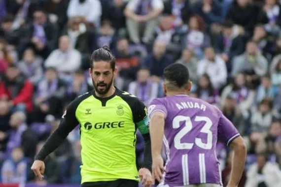 تشكيلة ريال بيتيس المتوقعة أمام برشلونة في كأس ملك إسبانيا