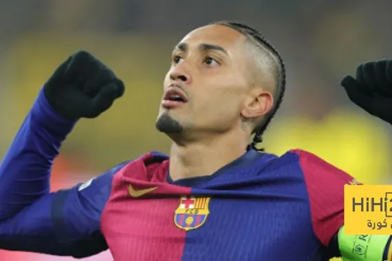 أرقام مميزة لـ رافينيا مع برشلونة في دوري الأبطال هذا الموسم