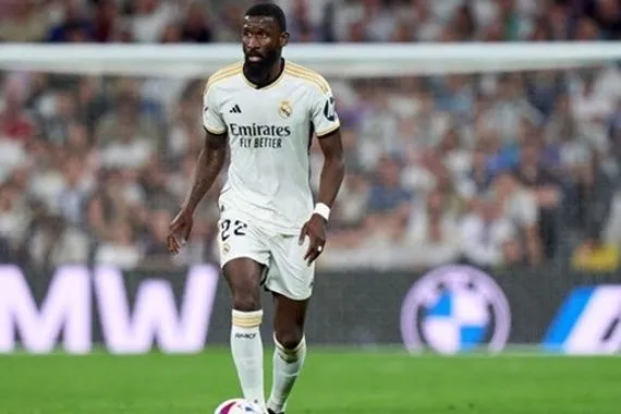 ريال مدريد يعلن إصابة روديجر ومدة غيابه
