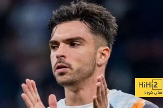 كم اسيست لـ أسينسيو مع ريال مدريد؟