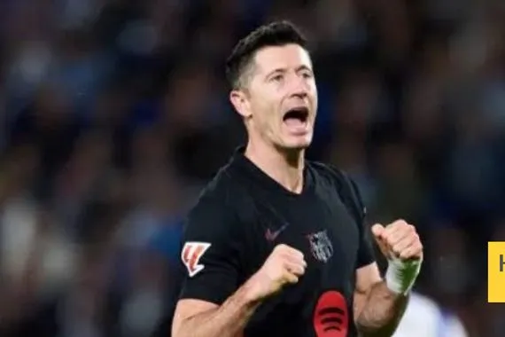 تشكيلة برشلونة الرسمية للقاء بنفيكا في دوري أبطال أوروبا