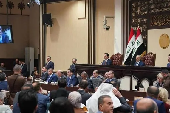الزيادي: رئاسة البرلمان تعطل الجلسات وتؤخر إقرار القوانين