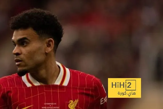 لويس دياز ينتظر برشلونة