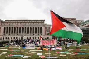 تقرير: إدارة جامعة كولومبيا تقمع الناشطين الداعمين لفلسطين