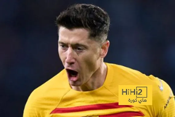 ليفاندوفسكي يوضح حقيقة تدخل برشلونة في مشاركاته مع المنتخب البولندي!