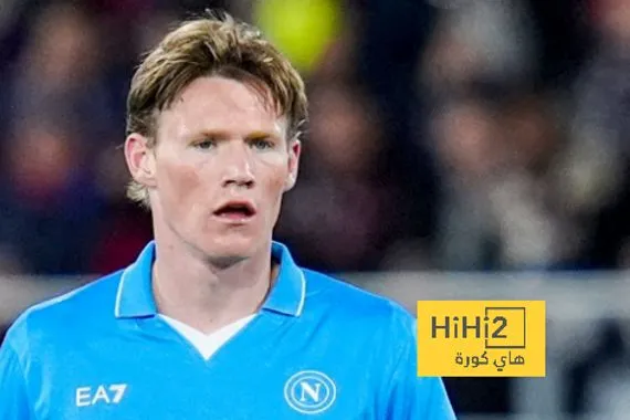 عين على ماكتومناي في مباراة نابولي وبولونيا