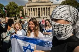 استطلاع جديد: معظم الامريكيين يرفضون خطة ترامب بشأن احتلال غزة