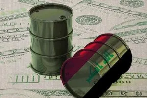 الخوف يدبُّ في الموظفين.. هل يُغيّر انخفاض النفط خريطة الرواتب؟
