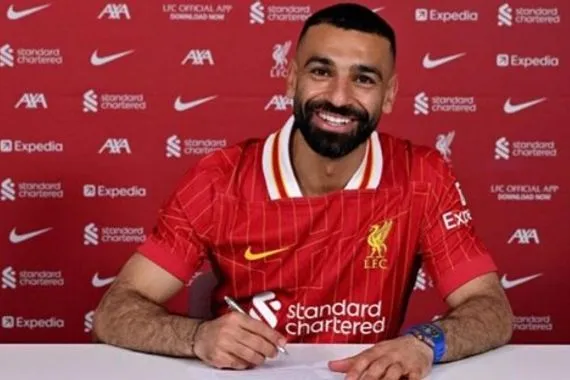 رسمياً.. ليفربول يعلن تجديد عقد محمد صلاح