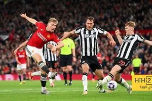 الرسم التكتيكي لفريقي مانشستر يونايتد و نيوكاسل