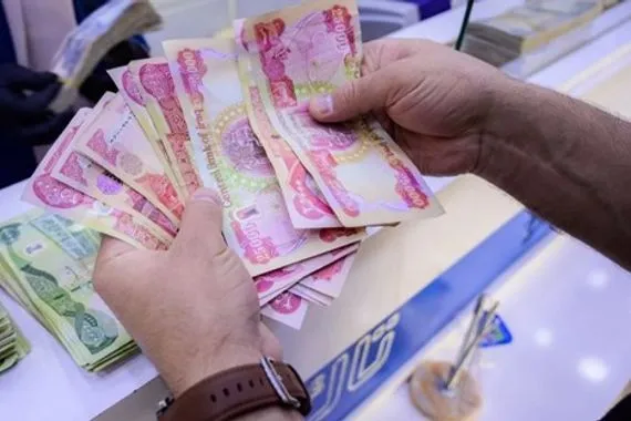 نائب سابق: رواتب موظفي العراق لن تتأثر برسوم ترامب