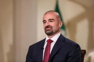 تحالف انتخابي كردي مرتقب… طالباني يطرح المبادرة وبارزاني في دائرة النقاش